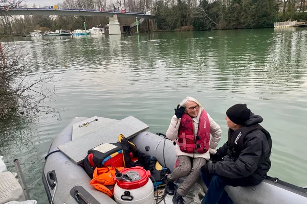 10-location-bateaux-navette-passagers-bac-passage-zodiacjpg