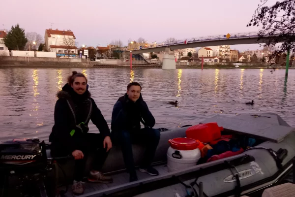 6-location-bateaux-navette-passagers-bac-passage-zodiacjpg