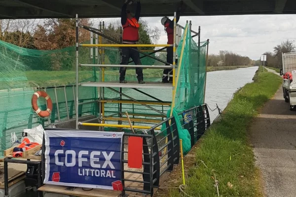 11-location-ponton-échafaudaudage-flottant-btp-barge-plateformejpg