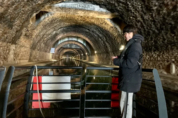 13-location-ponton-motorisé-travaux-sur-barge-flottantejpg