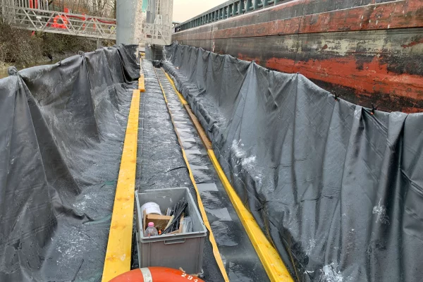 14-location-ponton-liner-plateforme-travail-barge-plateformejpg