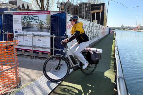 15-location-ponton-flottant-velos-pont-passerelle-bargejpg