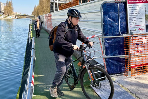2-location-ponton-flottant-velos-pont-passerelle-bargejpg