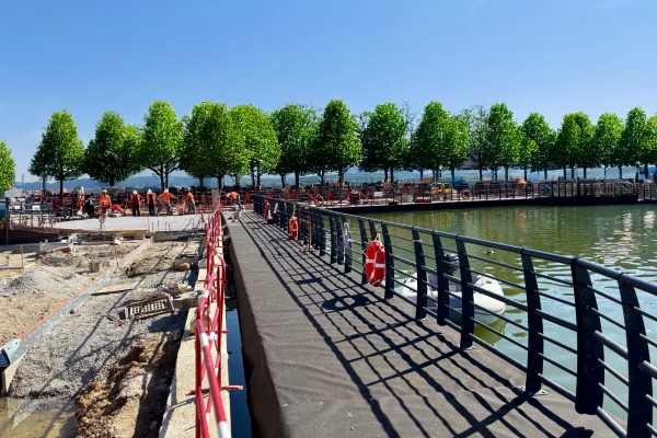 2-pont-chantier-cheminement-ponton-flottante-btp-passerellejpg