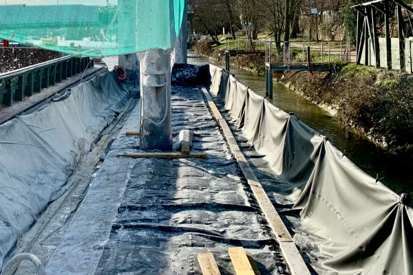 4-location-ponton-liner-plateforme-travail-barge-plateformejpg