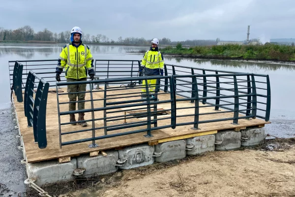 6-location-ponton-marecage-plateforme-barge-fluvial-chantierjpg