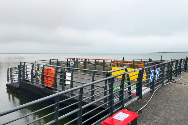 7-location-ponton-embarquement-modulaire-barge-btp-plateformejpg