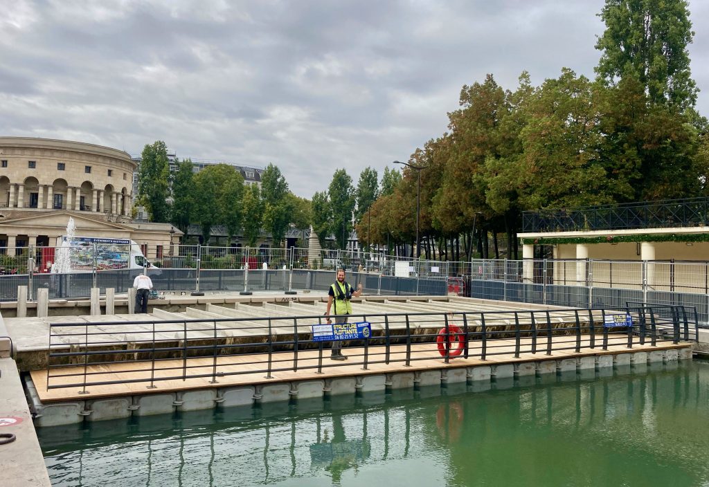 2-location-ponton-plateforme-barge-BTP-devis-chantier-homologué.jpg