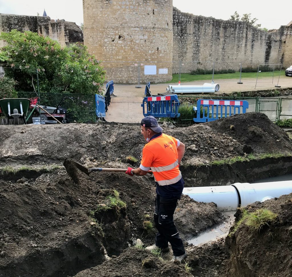 7-location-ponton-plateforme-barge-BTP-devis-chantier-homologué.jpg