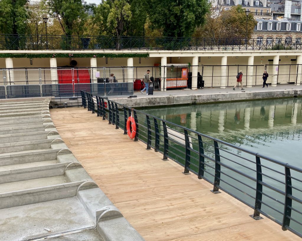 8-location-ponton-plateforme-barge-BTP-devis-chantier-sécurisé.jpg