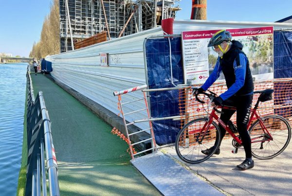 passerelle flottante provisoire Bondy canal de l’Ourcq